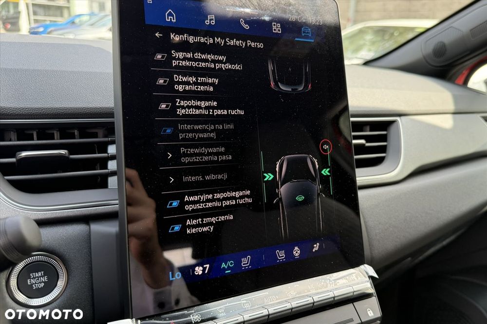 Renault Symbioz - 11