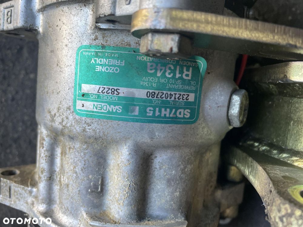 Claas Scorpion - sprężarka kompresor klimatyzacji Sanden S8227 B709S43 3157920 - 3