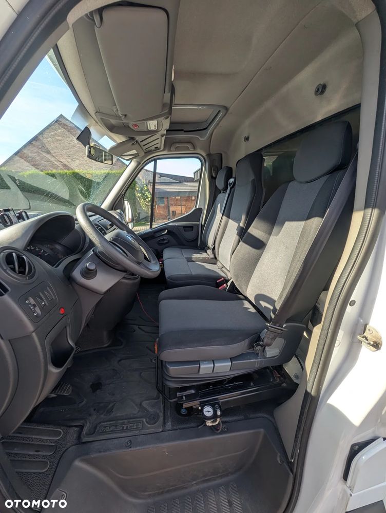 Renault Master - 11