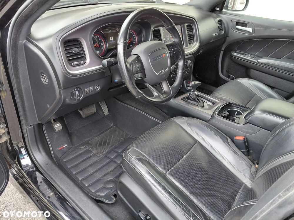 Dodge Charger - 6