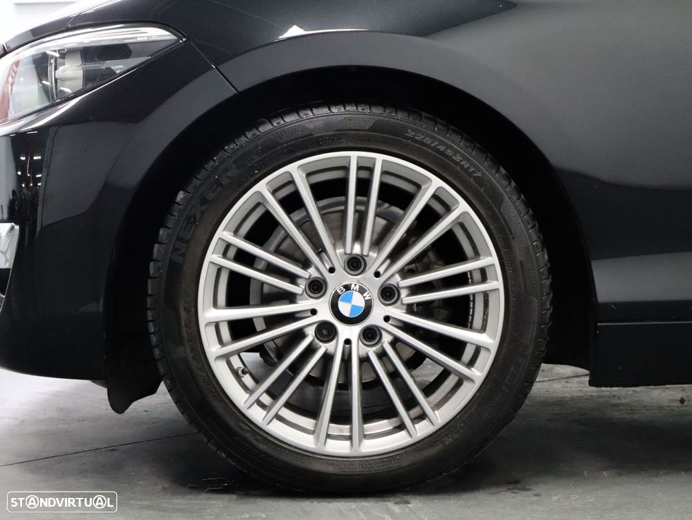 BMW 218 i Cabrio Pack M Auto - 27