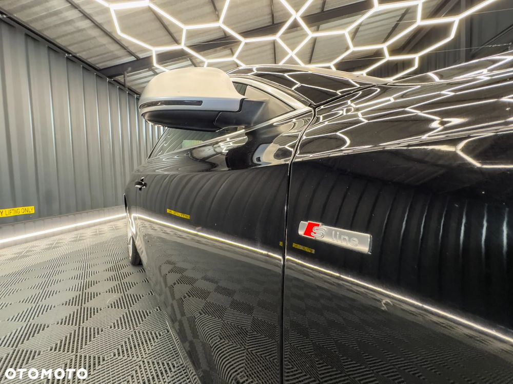 Audi A5 Coupé 2.0 TDI - 16