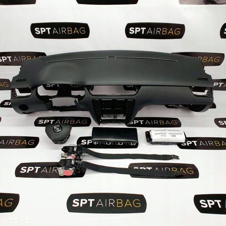 SKODA OCTAVIA III 3 5E0 LIFT DESKA ROZDZIELCZA KONSOLA KOKPIT PULPIT PODUSZKI AIRBAG AIR BAG PASY KIT SET - 1