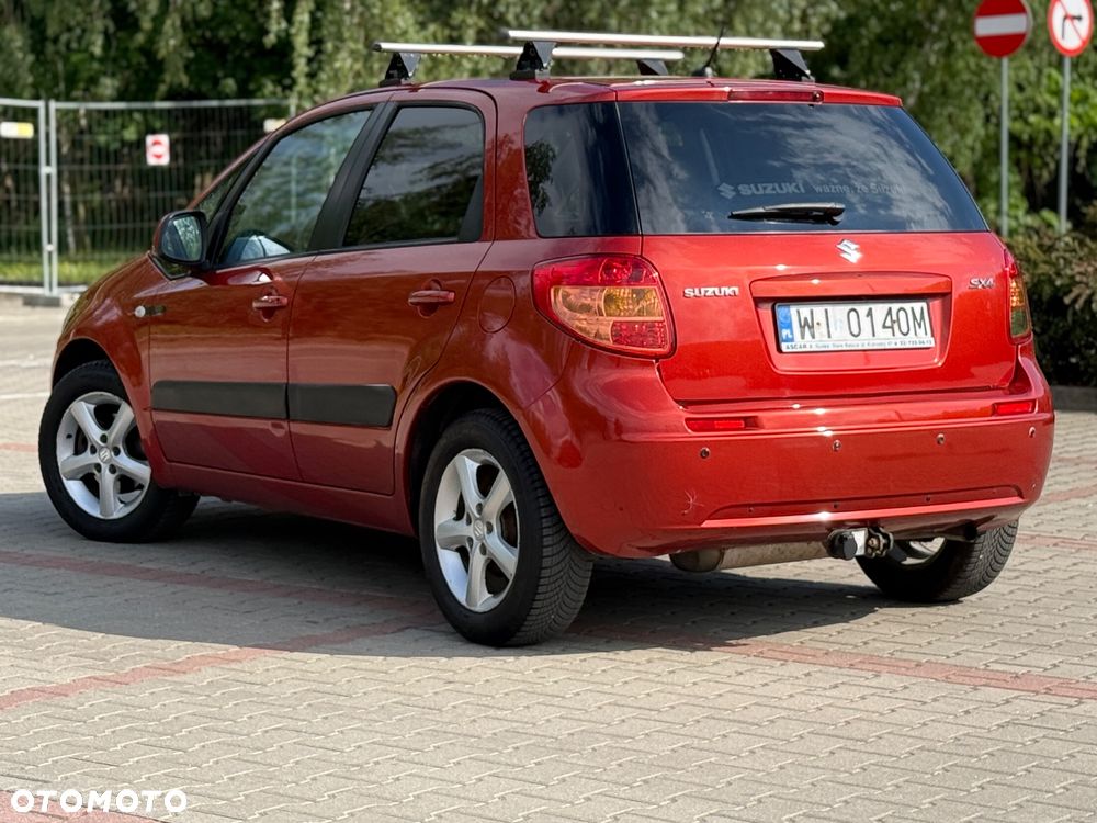 Suzuki SX4 1.6 GS / Premium - 14