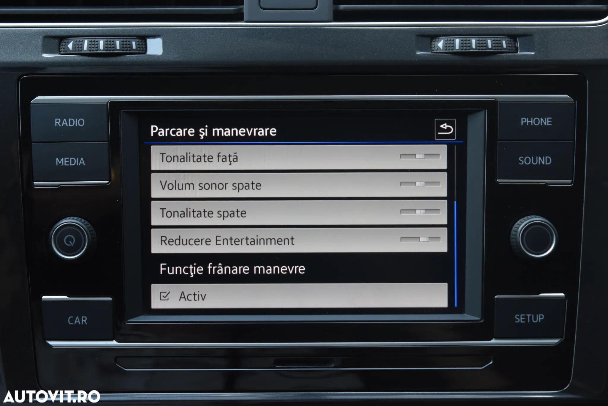 Volkswagen Golf 1.6 TDI Trendline - 21