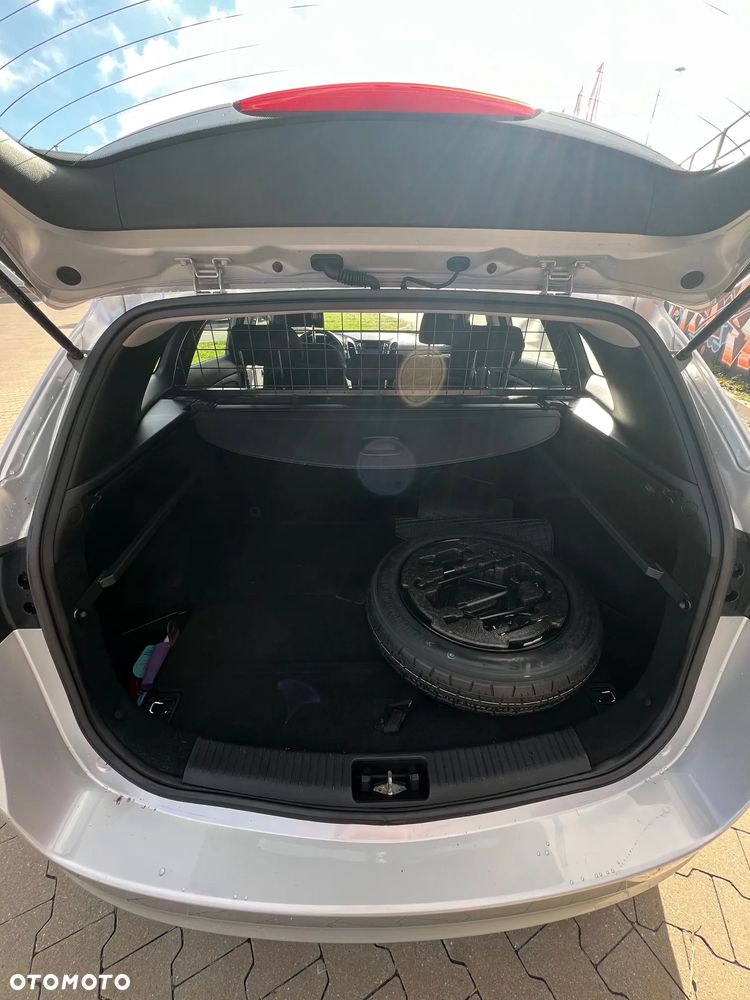 Hyundai i30 1.6 Comfort - 5
