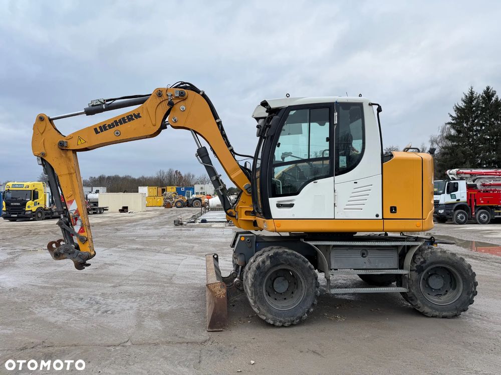 Liebherr A 910 Compact 2015 r. - 2