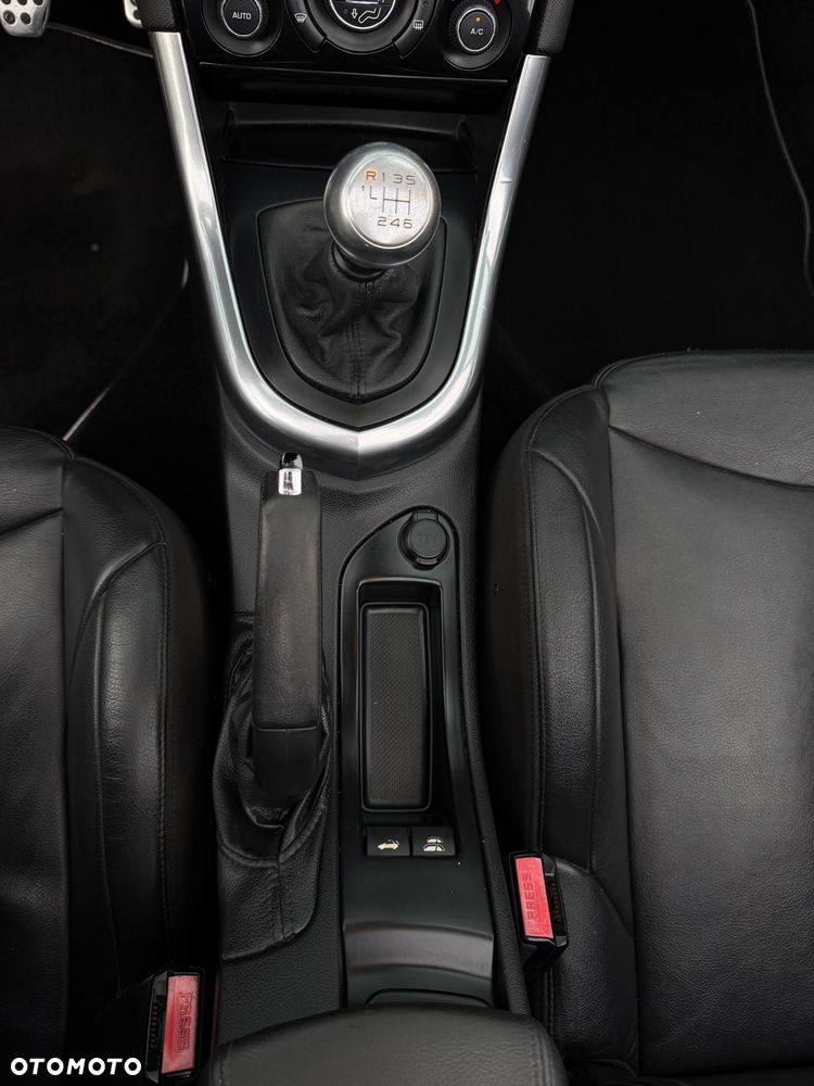 Peugeot 308 CC HDi FAP 140 Premium - 24