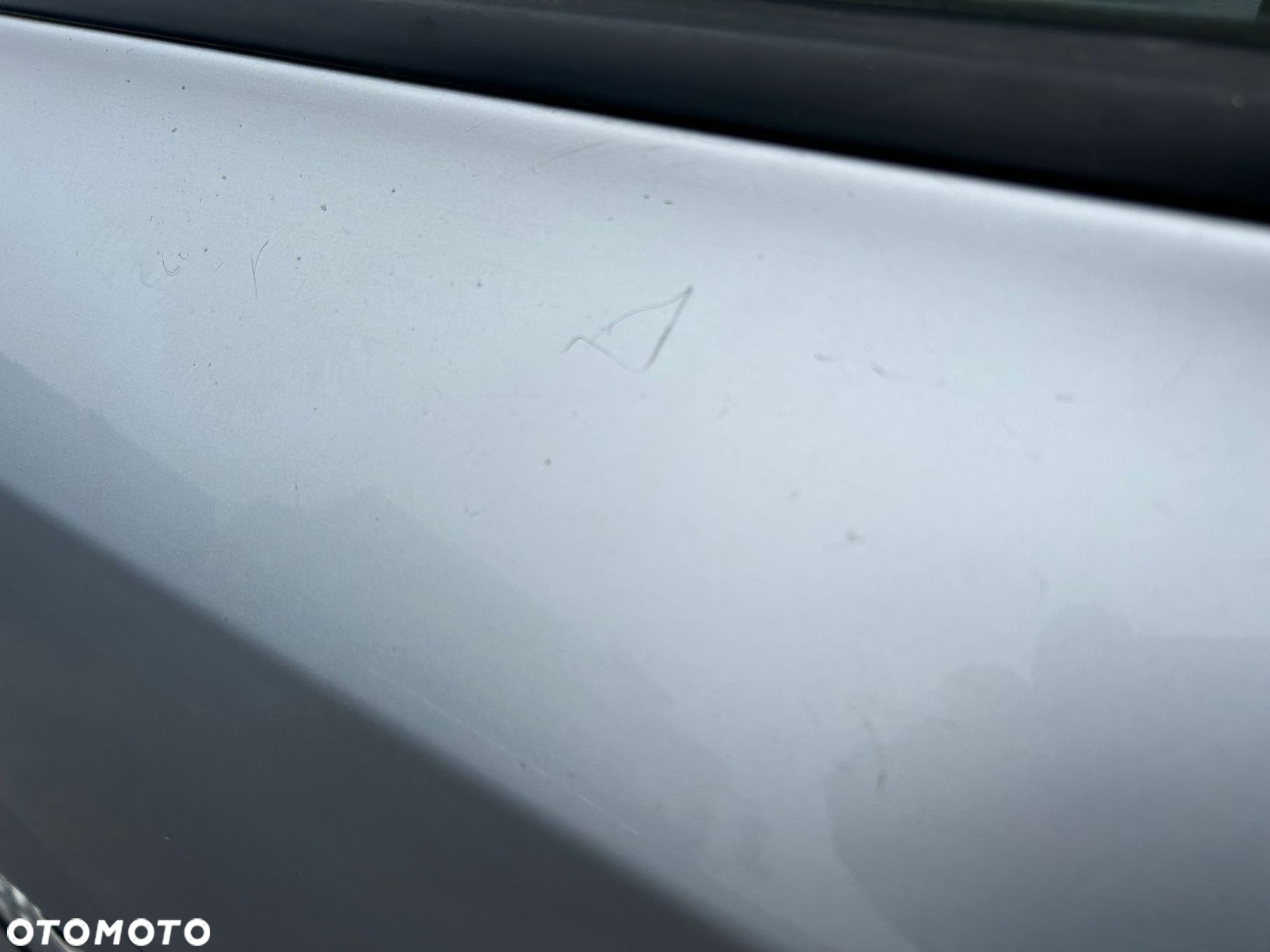 DRZWI KOMPLETNE PRAWY TYŁ KIA CEED I 9S - 2