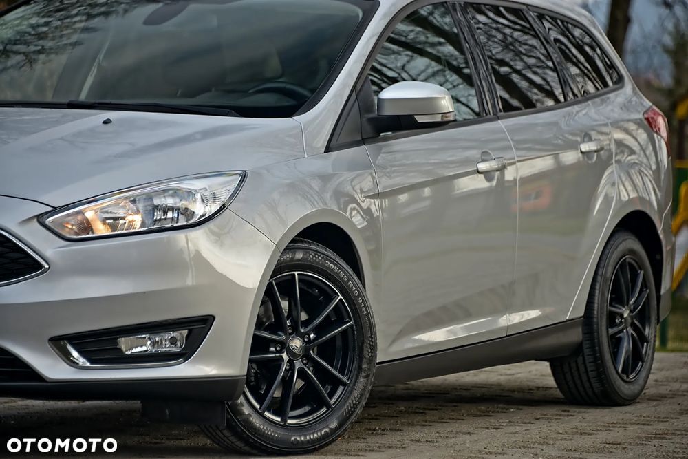 Ford Focus - 14