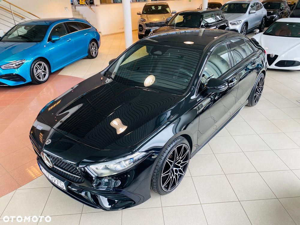 Mercedes-Benz Klasa A 200 d AMG Line 8G-DCT - 2