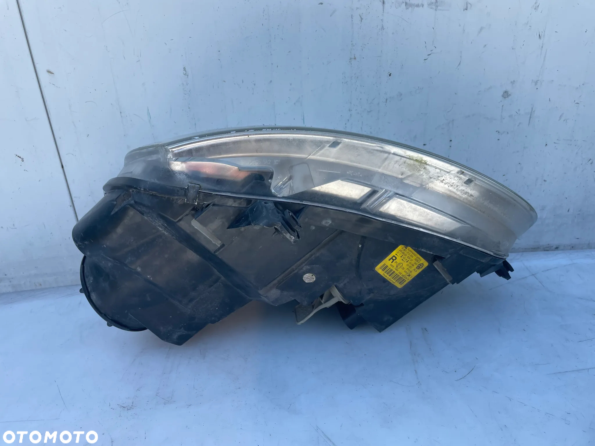 LAMPA PRAWY PRZÓD VW GOLF V 1K6941006N - 9