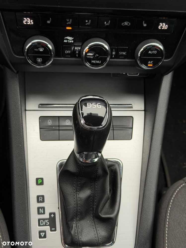 Skoda Octavia 2.0 TDI (Green tec) DSG Style - 16