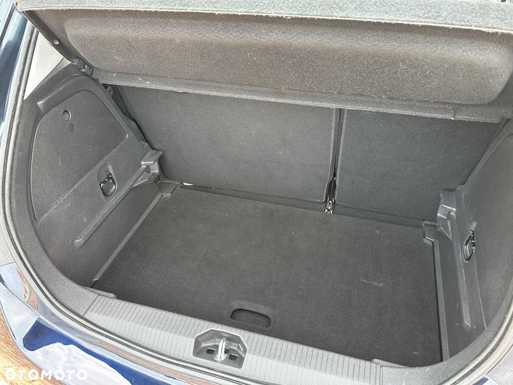 Opel Corsa 1.4 Turbo (ecoFLEX) Start/Stop Innovation - 17