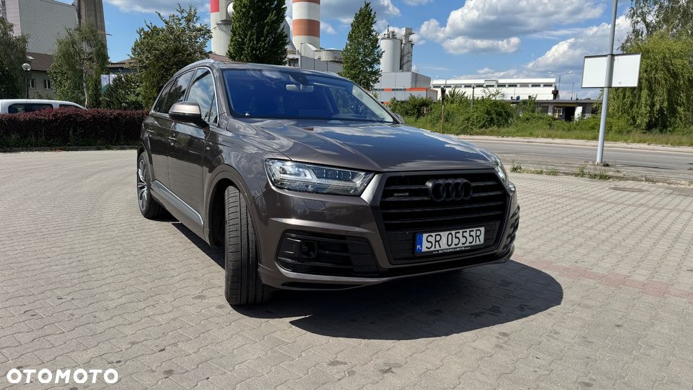 Audi Q7 - 35