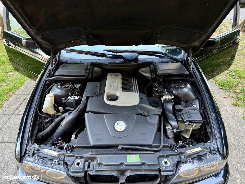 BMW 520 d Touring - 36
