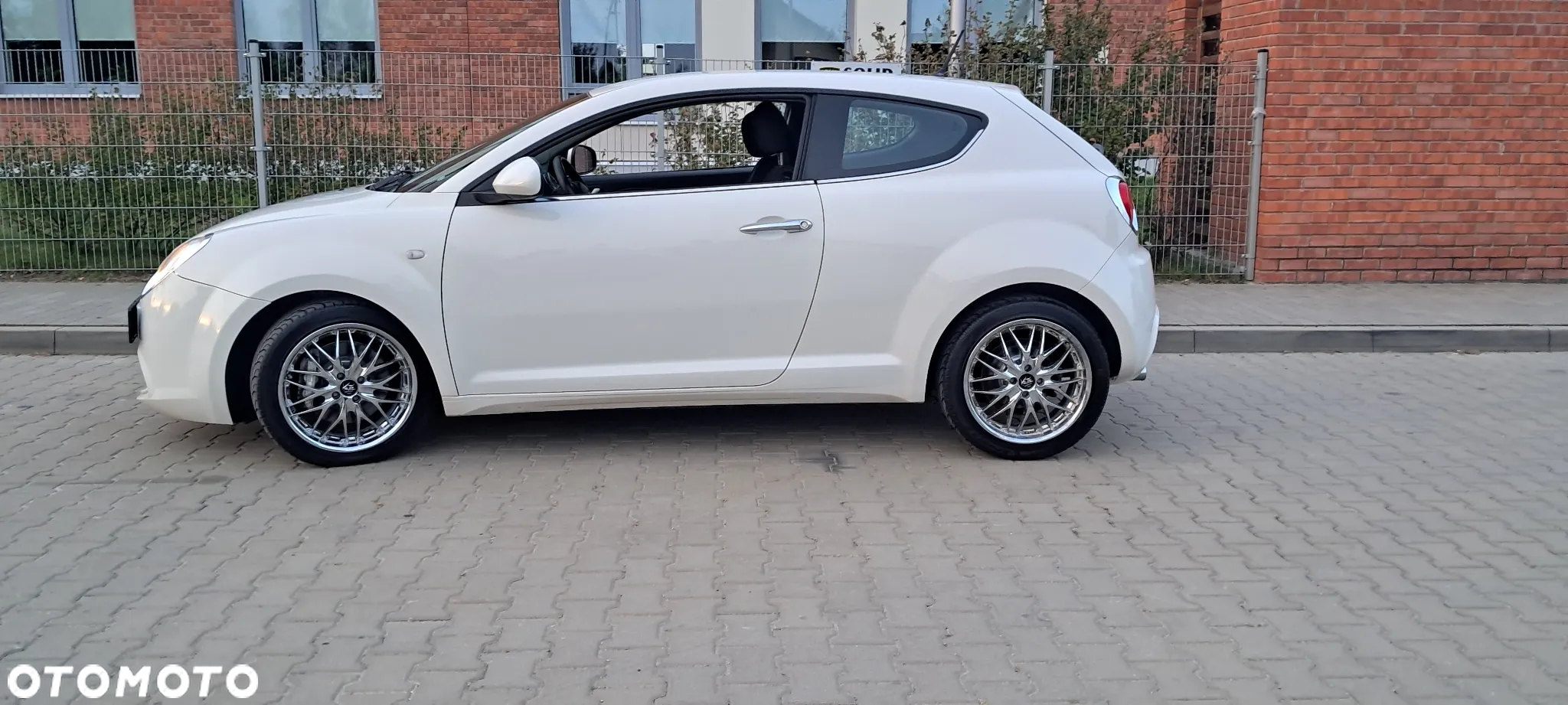 Alfa Romeo Mito 1.4 TB Distinctive - 4