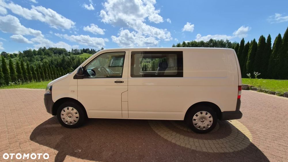 Volkswagen Transporter - 2
