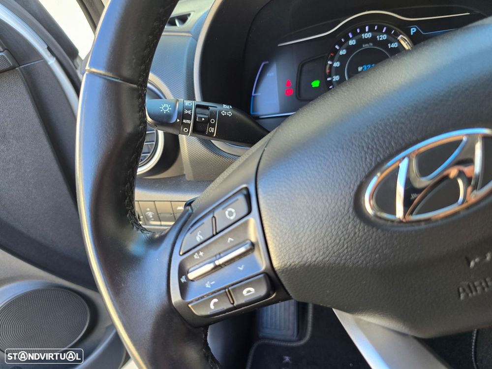 Hyundai Kauai EV 64.8 kWh Vanguard - 30