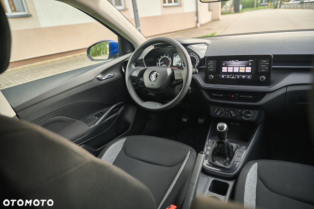Skoda Fabia 1.0 Active - 32