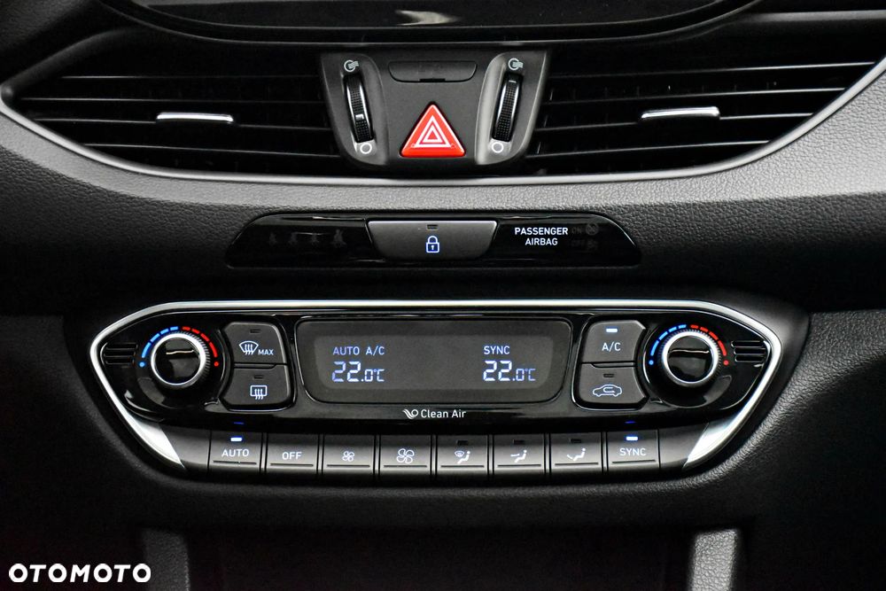 Hyundai i30 1.0 T-GDI Connect & Go - 33