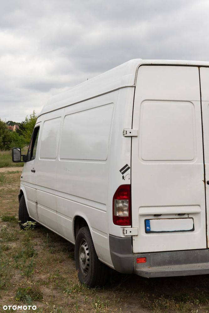 Mercedes-Benz Sprinter - 8