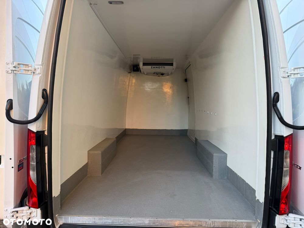 Mercedes-Benz Sprinter 315 Long PIĘKNY Webasto L3H2 Automat Chłodzenie i Ogrzewanie -20 / +20 stopni Pierwszy właściciel - 22