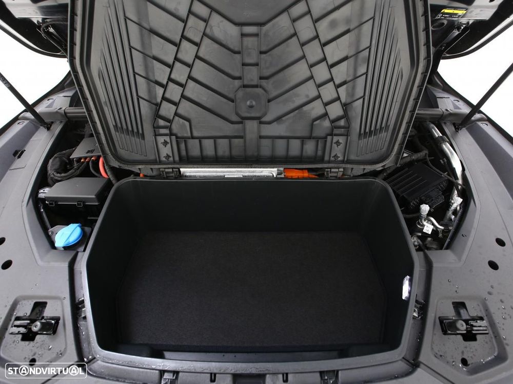 Audi e-tron 55 quattro S line - 13