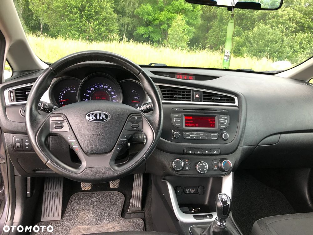Kia Ceed 1.4 CVVT ISG Vision - 11