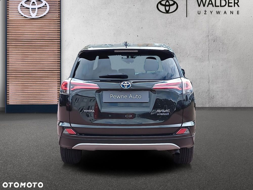Toyota RAV4 Hybrid Style 4x2 - 5