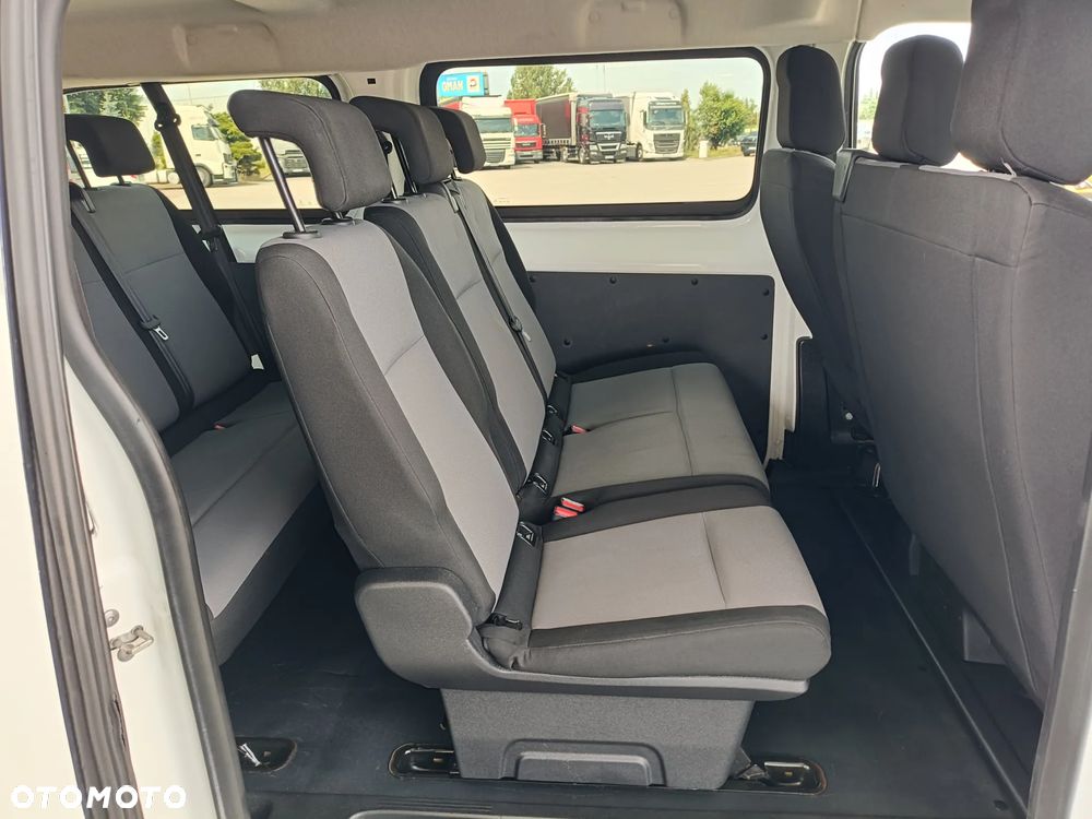 Peugeot Traveller L3 2.0 Business - 7