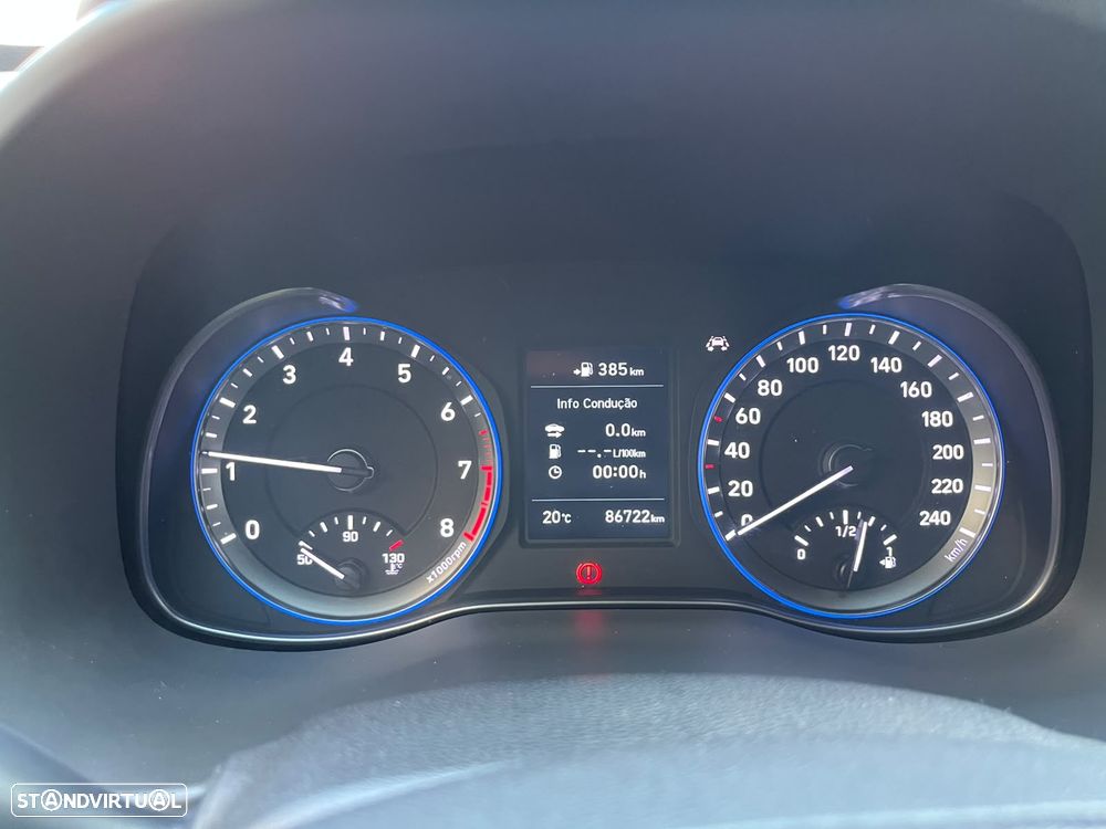 Hyundai Kauai 1.0 T-GDi Tecido Preto - 12