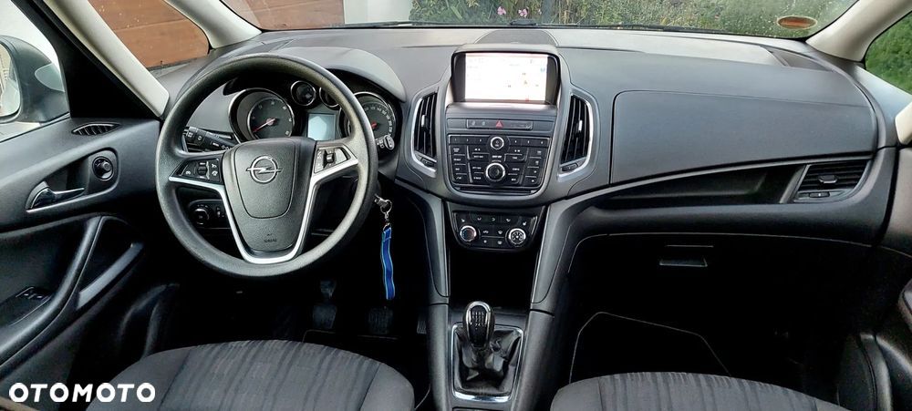 Opel Zafira - 33