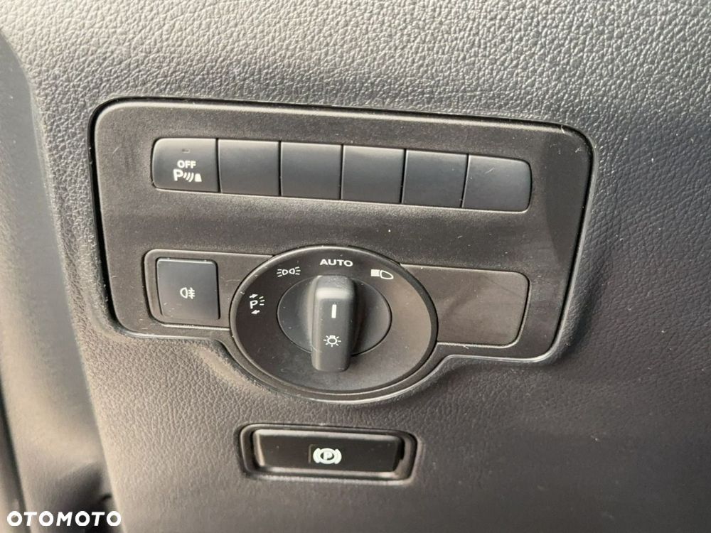 Mercedes-Benz Vito - 26