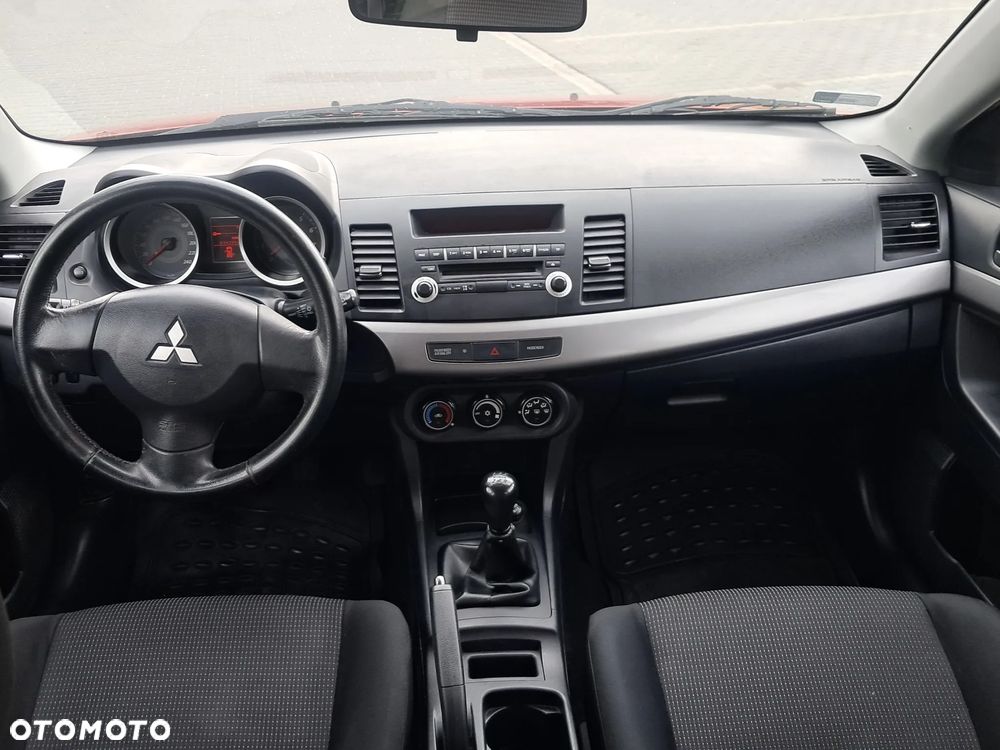Mitsubishi Lancer 1.8 Instyle - 9