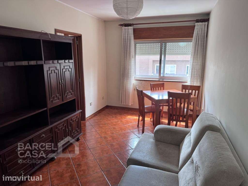 Apartamento T1 mobilado e equipado no centro da cidade. - Grande imagem: 4/8