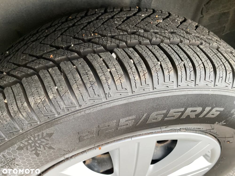 Chrysler Grand Voyager 2.8 CRD Touring - 9