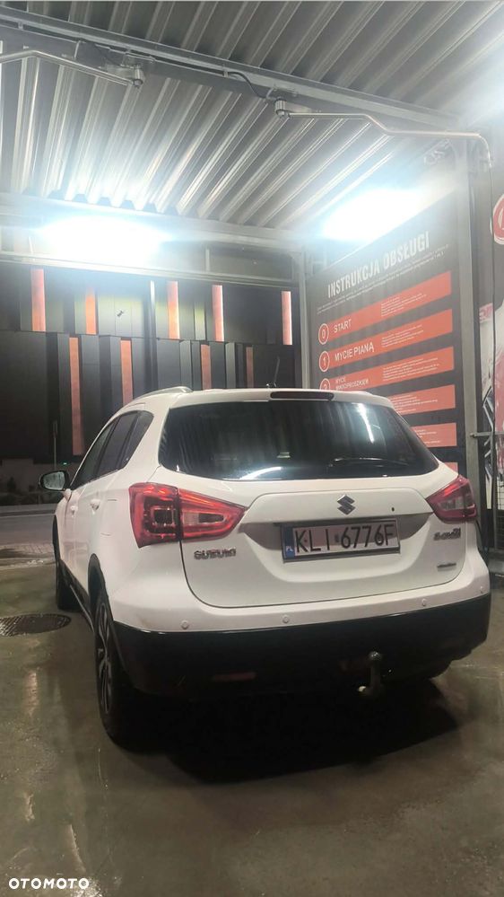 Suzuki SX4 - 5
