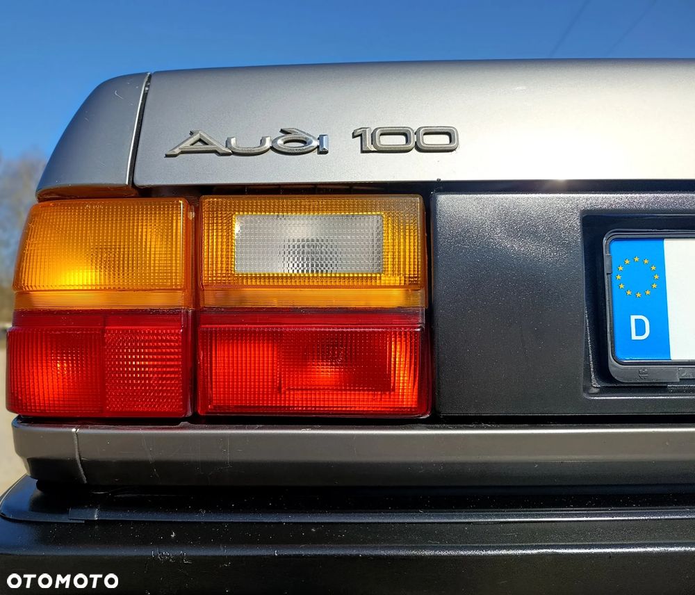 Audi 100 2.0 E - 17