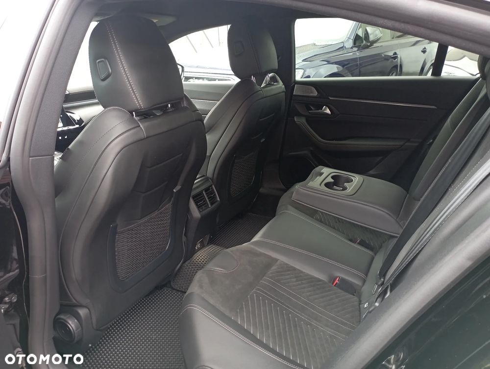 Peugeot 508 PureTech PHEV 180 GT S&S e-EAT8 - 11