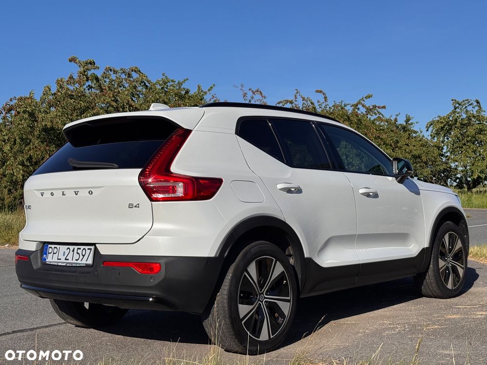 Volvo XC 40 B4 Ultra Dark - 8