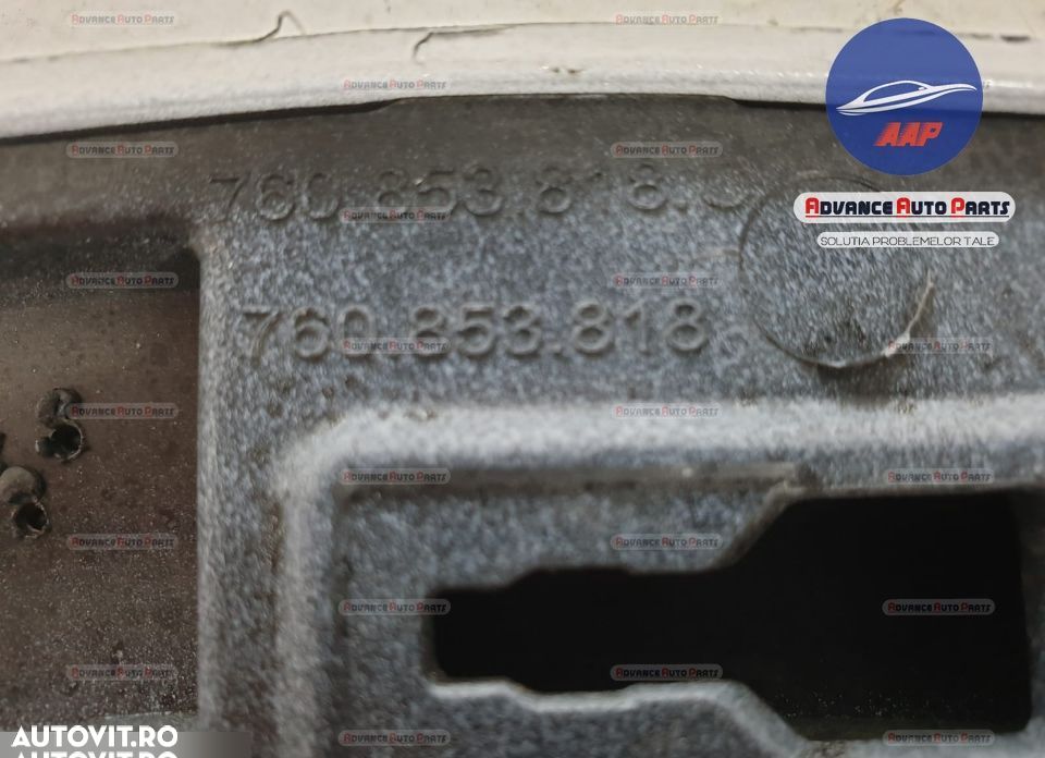 Bandou overfender dreapta spate originala in stare buna. Volkswagen VW - 4