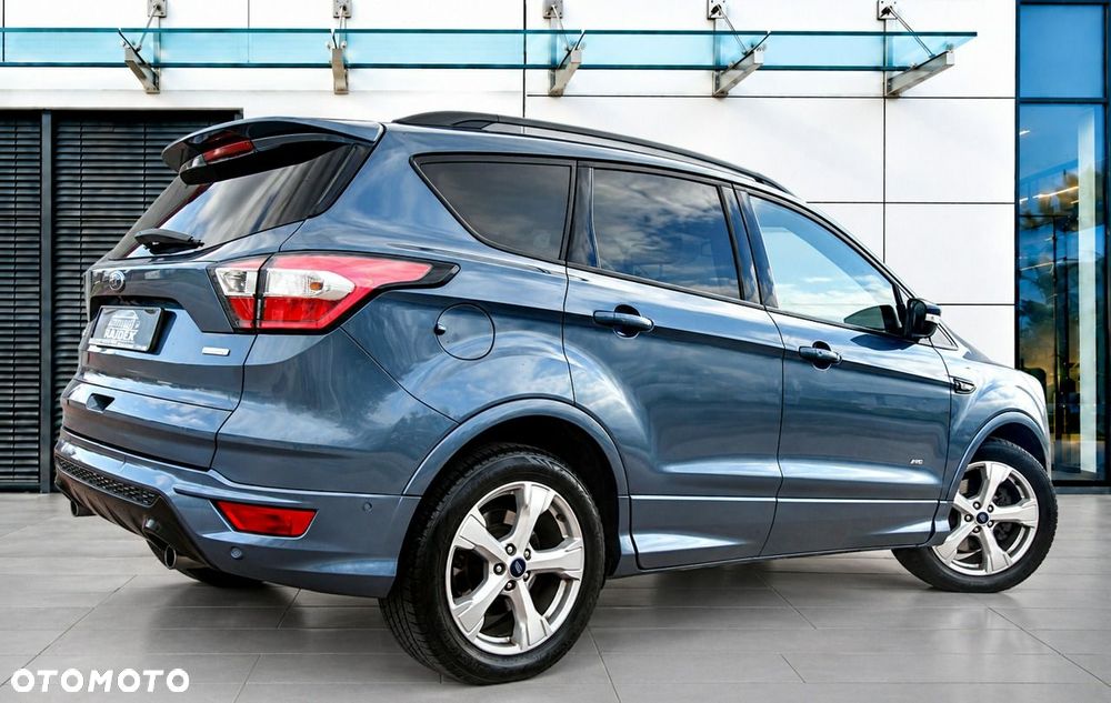 Ford Kuga - 27