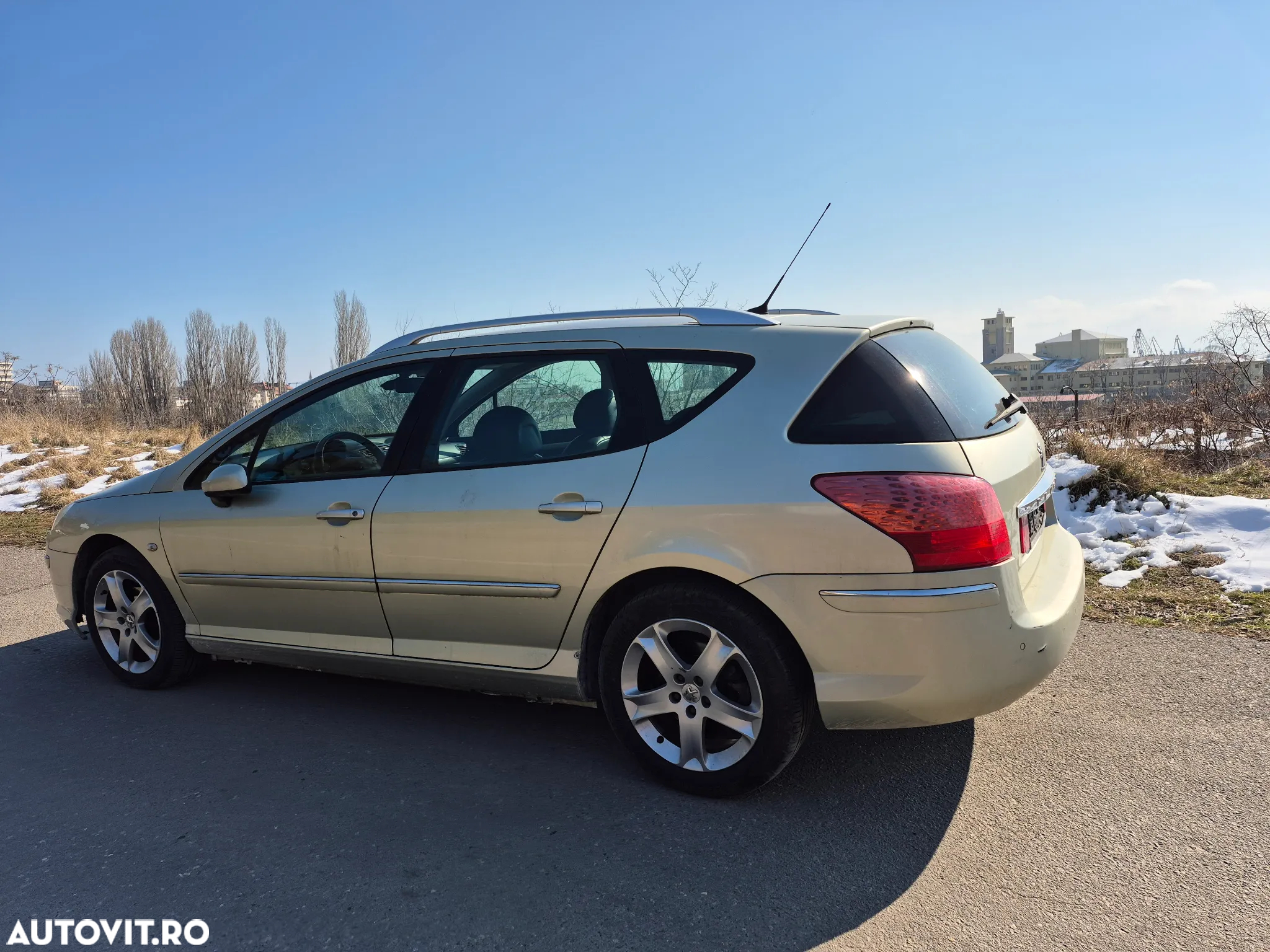 Peugeot 407 SW HDi 135 Automatik JBL - 23