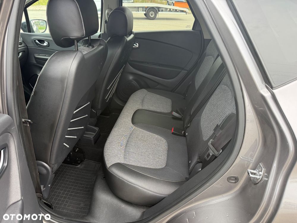 Renault Captur 1.2 Energy TCe XMOD EDC EU6 - 22