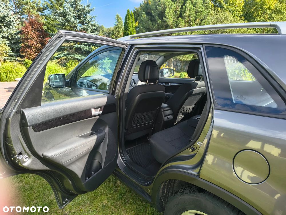 Kia Sorento - 10
