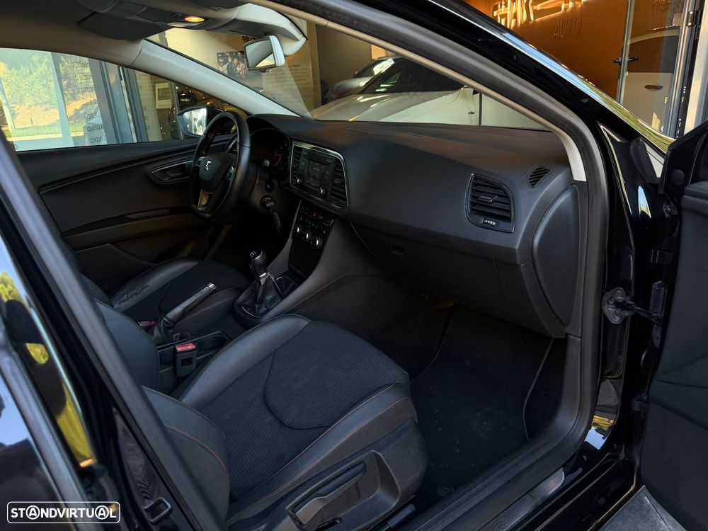 SEAT Leon 2.0 TDI DPF FR - 7
