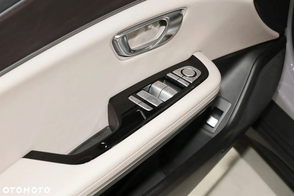 BYD Han Executive - 36