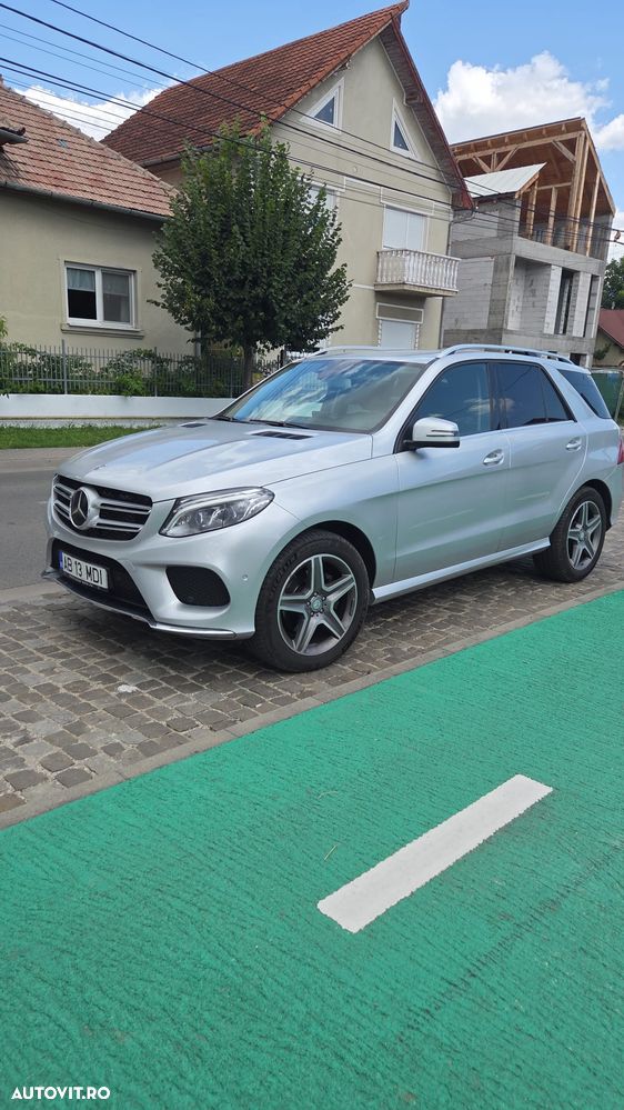 Mercedes-Benz GLE 350 d 4MATIC - 3