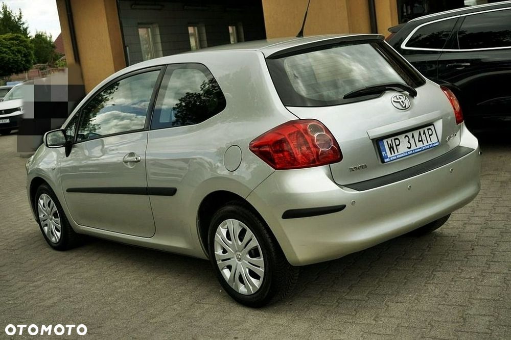 Toyota Auris - 3